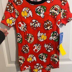 Nintendo Red Graphic Kids T-Shirt